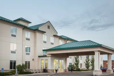 Ramada by Wyndham Estevan Hotels in Estevan