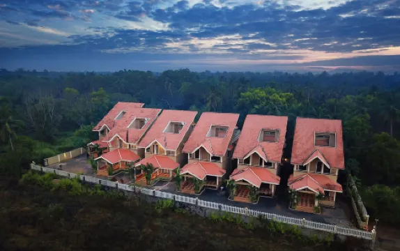 TreeHouse Blue Hotel & Villas