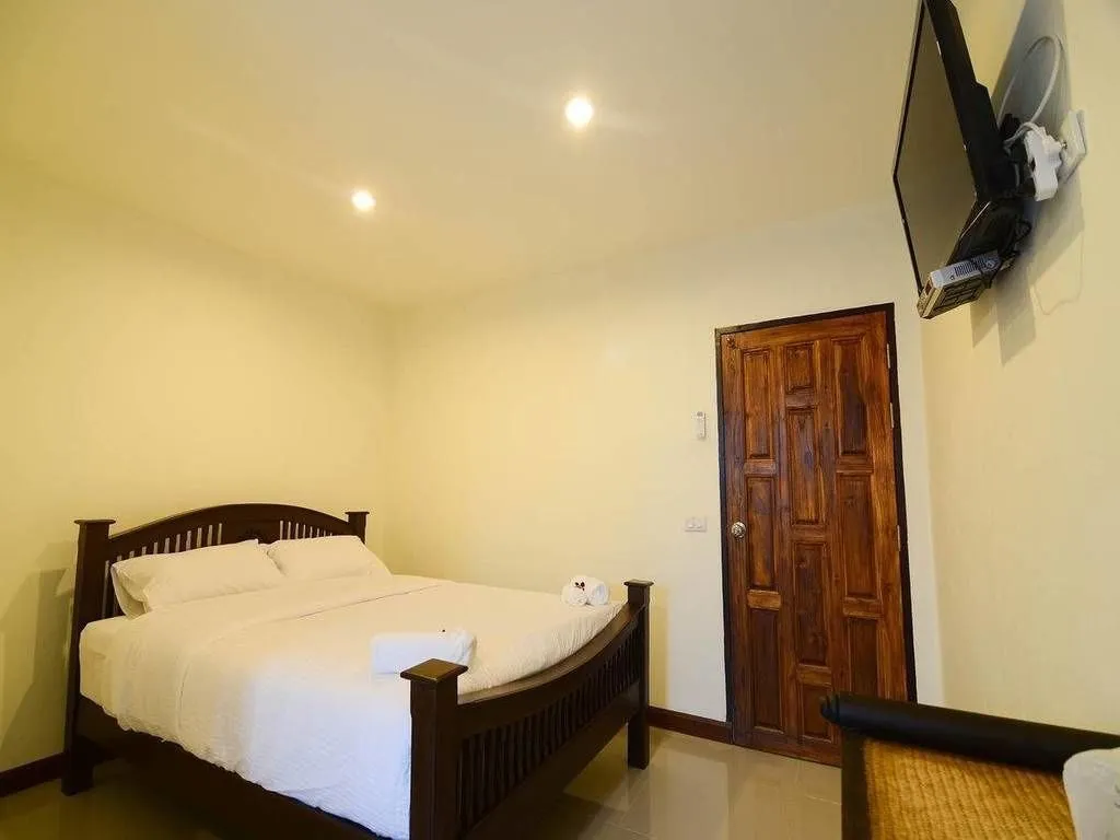 Ban U Thong Accommodations Kamar Photos