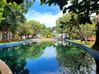 Bohemiaz Resort and Spa Kampot - Pools