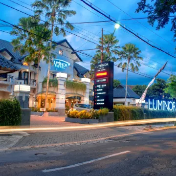 Luminor Hotel Jember by WH