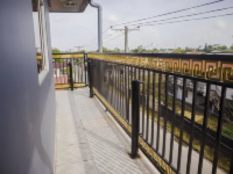 ハッピー ホリデイズ レジデンシーズ パラマリボのホテル