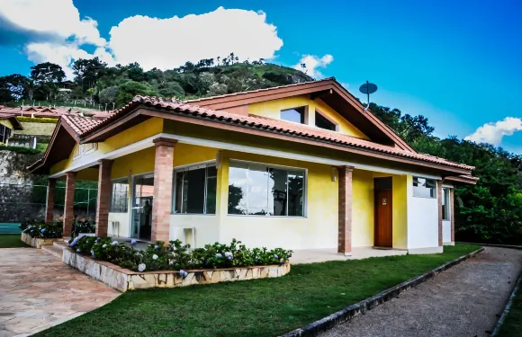 萊富吉奧薩西酒店