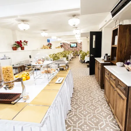Sydney Boutique Inn & Suites