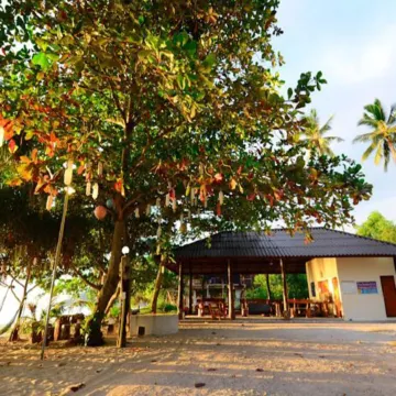 Baanchaylay Resort