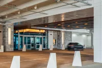 The Landing Hotel at Rivers Casino & Resort - parking