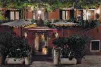 Locanda Fiorita Ξενοδοχεία στην πόλη 