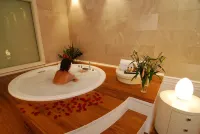 Splendid Conference & Spa Resort - Hot Tub
