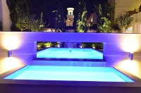 Napa Plaza Hotel - Bathtub