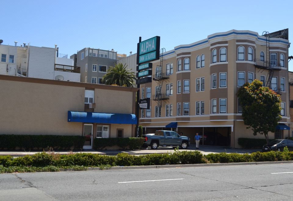 hotel overview picture