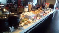 宜必思泗水市中心飯店 - 早餐