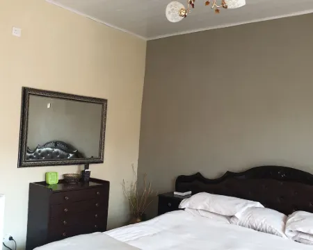 Jedidiah Guest House Hotels in Kitwe