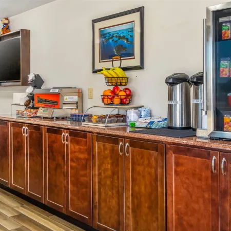 Travelodge by Wyndham Gananoque