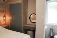 Luxury 2-Bed Holiday Lodge Near Bude & Widemouth