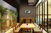 바티콰 호텔 페칸바루 - 조식 운영