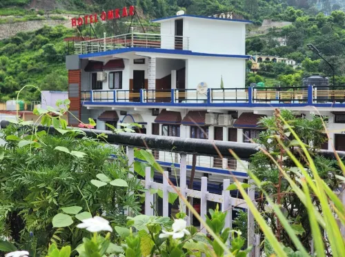 Hotel Omkaar and Restaurant Hotel di Uttarkashi