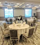 Hilton Garden Inn Chicago North Shore/Evanston - breakfast