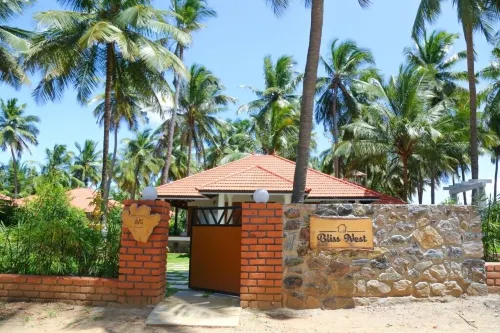 Coconest Eco Village  Pollachi
