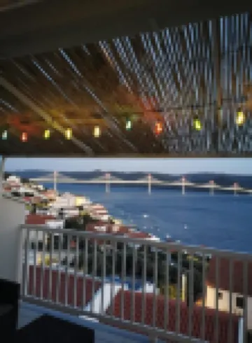 Apartment Sutalo with Hot Tub