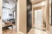 Margi Nell - Joy Apartments - Homestays