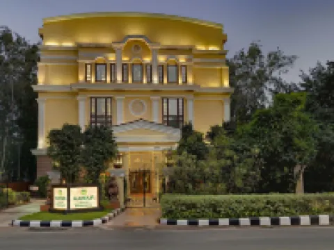 梅費爾公約酒店 布巴內斯瓦爾酒店