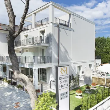 Rimini Suite Hotel Отели рядом с достопримечательностью «Визербелла»