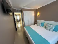 Coral La Quinta Park Suites Hotels in Acentejo