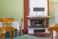 Waldhotel Schöneiche -Self Check-in- - Aamiainen
