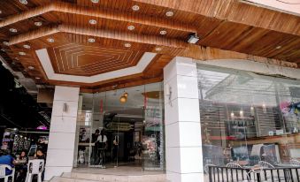 Satit Hotel