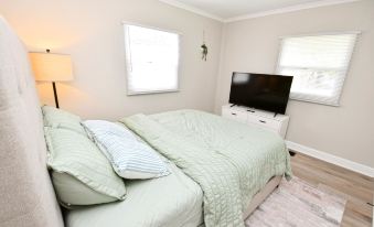 5 min Walk to Notre Dame Modern Home 517