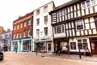 Host & Stay - New Street Studio Hotels near The Hive