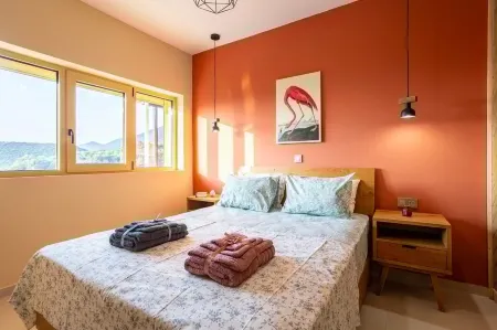 Martinia Pool Escape - Tragos Panoramic Views