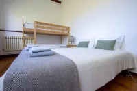 Loriga Hostel - Feel Nature Hotel di Sandomil