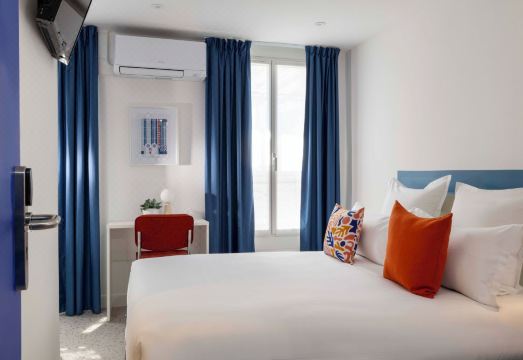 오텔 세브앤코 객실 내부