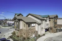 Cedar Street Hotel & Suites Các khách sạn ở Sandpoint