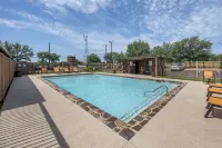 Best Western Plus Fredericksburg - Pools