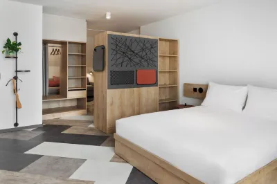 Stay Kooook Munich City - New Opening Hotel in zona Karlstor Gate