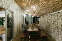 Dream Surf House Avellana - Frühstück