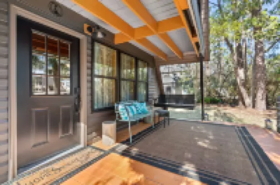 Cozy Cabin with Hot Tub and Fire Pit - Unique Coastal Retreat