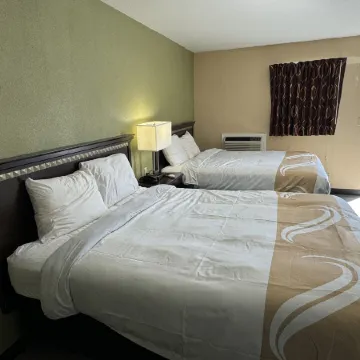 Country Inn-Giddings