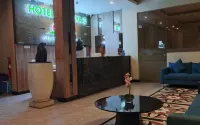Hotel Cahaya 3 Hôtels à : Sedati