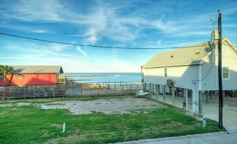 Group Getaway w Pool, Boat Dock 2 Homes Laguna Village Retreat by AvantStay