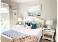 Charming 4-bedroom house in Wrightsville Beach; steps to beach; family friendly