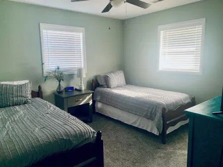 Little Granny's House - 3 Bedroom, 1 Bath