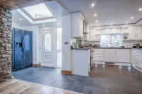 Sea View - 2 Bedroom Cottage - Wisemans Bridge - Saundersfoot Hotels in Amroth