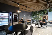 ซิตี้บ็อกซ์ แอนต์เวิร์ป ซิตี้ เซ็นเตอร์