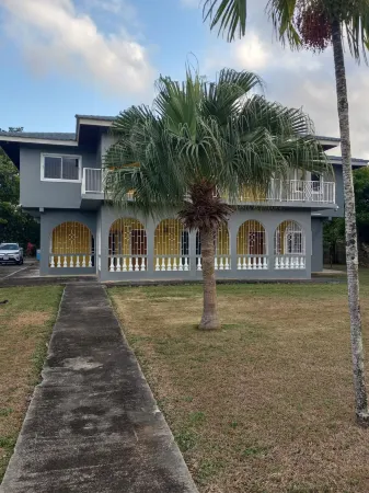 Cozy's Bandb Отели в г. Дамбартон