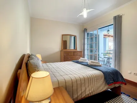 Milagres Apartment by Atlantic Holiday Отели в г. Machico