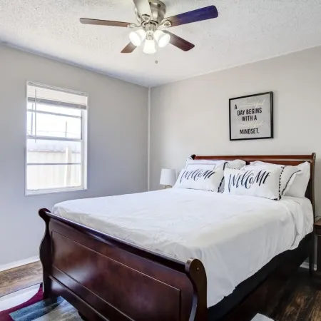 La Palma Lodge Near Texas Tech and Top Restaurants