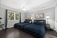 "Vineyard Villa" - Incredible Location & Amenities, Spiderman Themed Kids Room Hotel a Iredell County